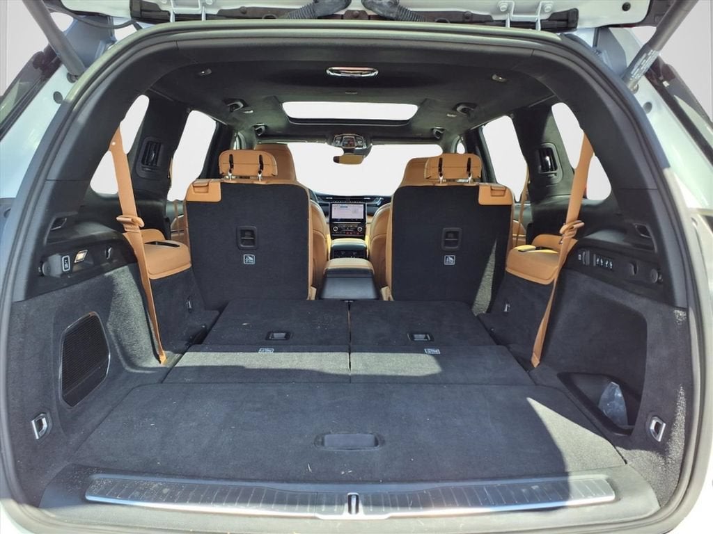 2025 Jeep Grand Cherokee L Summit Reserve 4x4