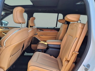 2025 Jeep Grand Cherokee L Summit Reserve 4x4