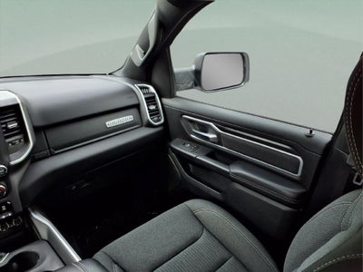 2020 RAM 1500 Big Horn Crew Cab 4x4 5'7" Box