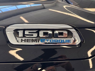 2021 RAM 1500 Laramie Crew Cab 4x4 5'7" Box