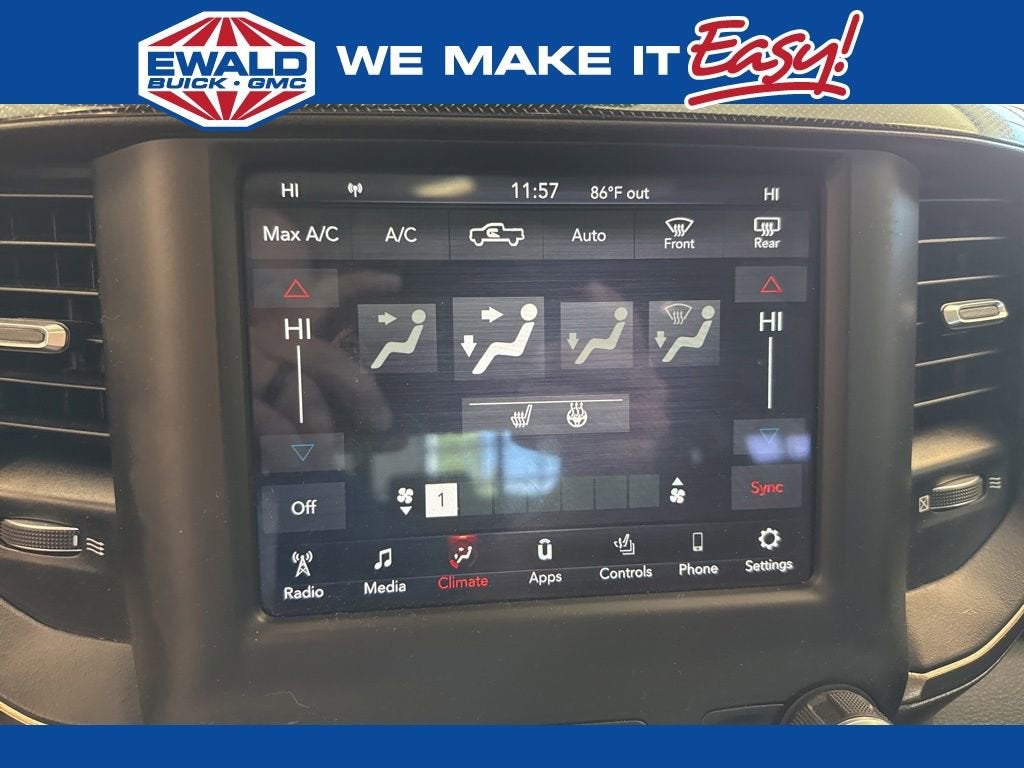 2020 RAM 1500 Rebel 4x4 Crew Cab 5'7's photo