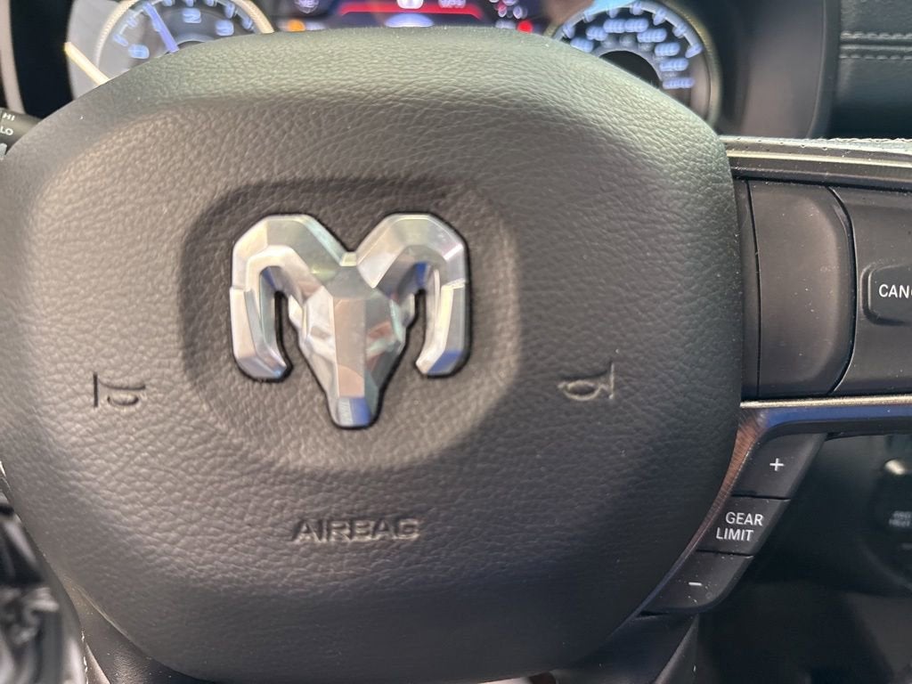 2020 RAM 1500 Rebel Crew Cab 4x4 5'7" Box