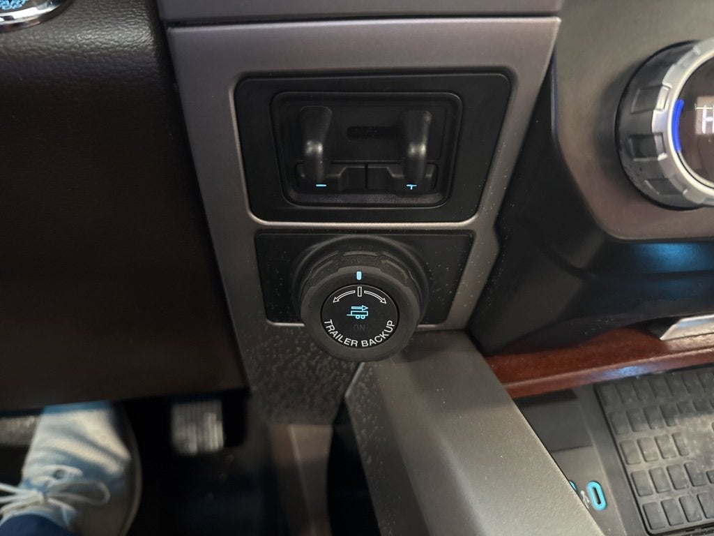 2022 Ford Super Duty F-350 SRW XL