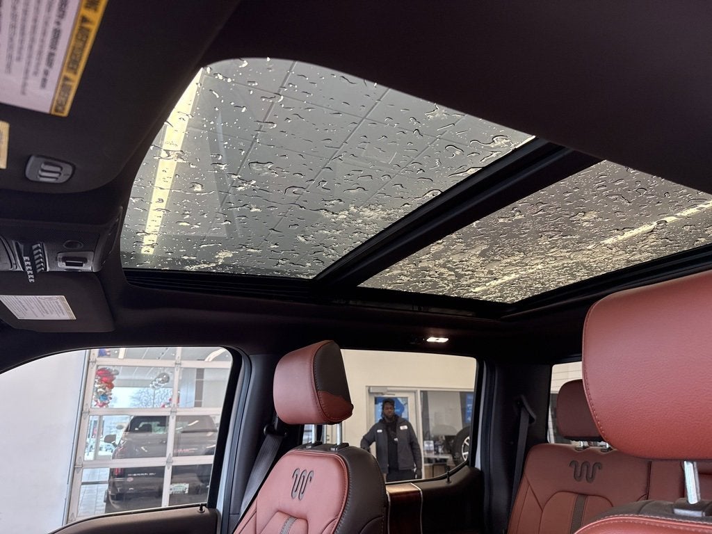 2022 Ford Super Duty F-350 SRW XL