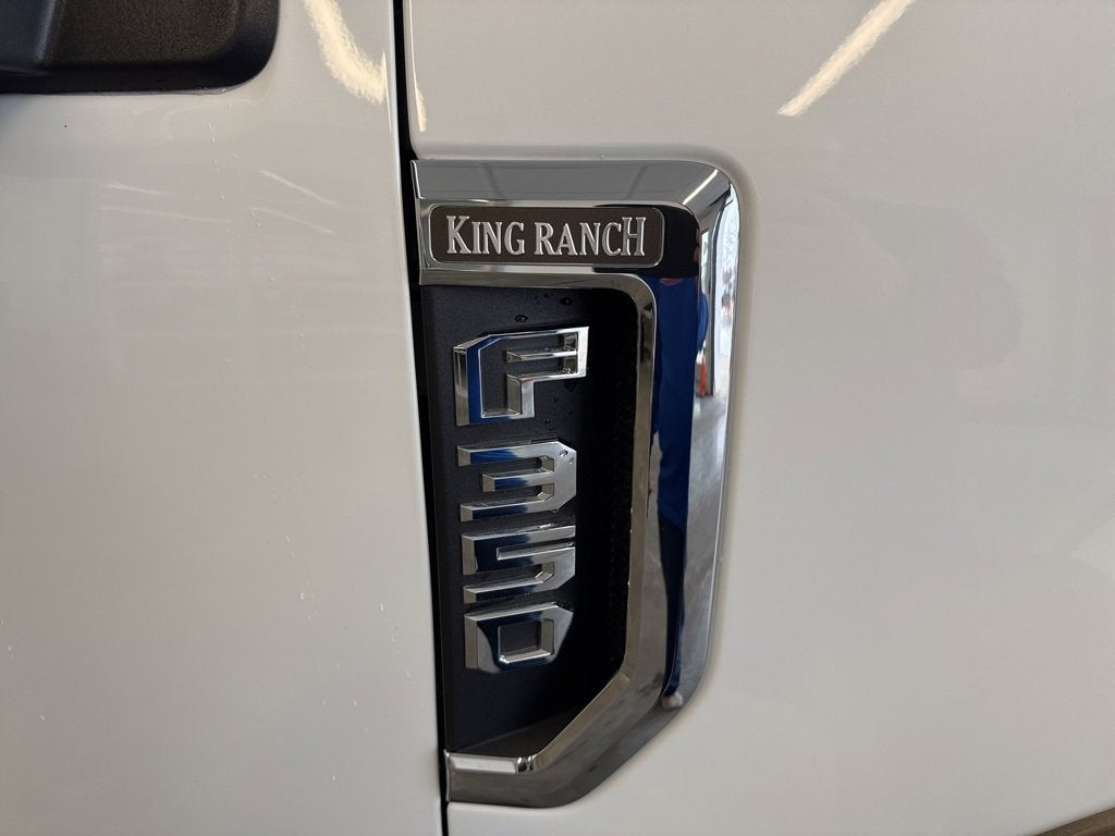 2022 Ford Super Duty F-350 SRW XL