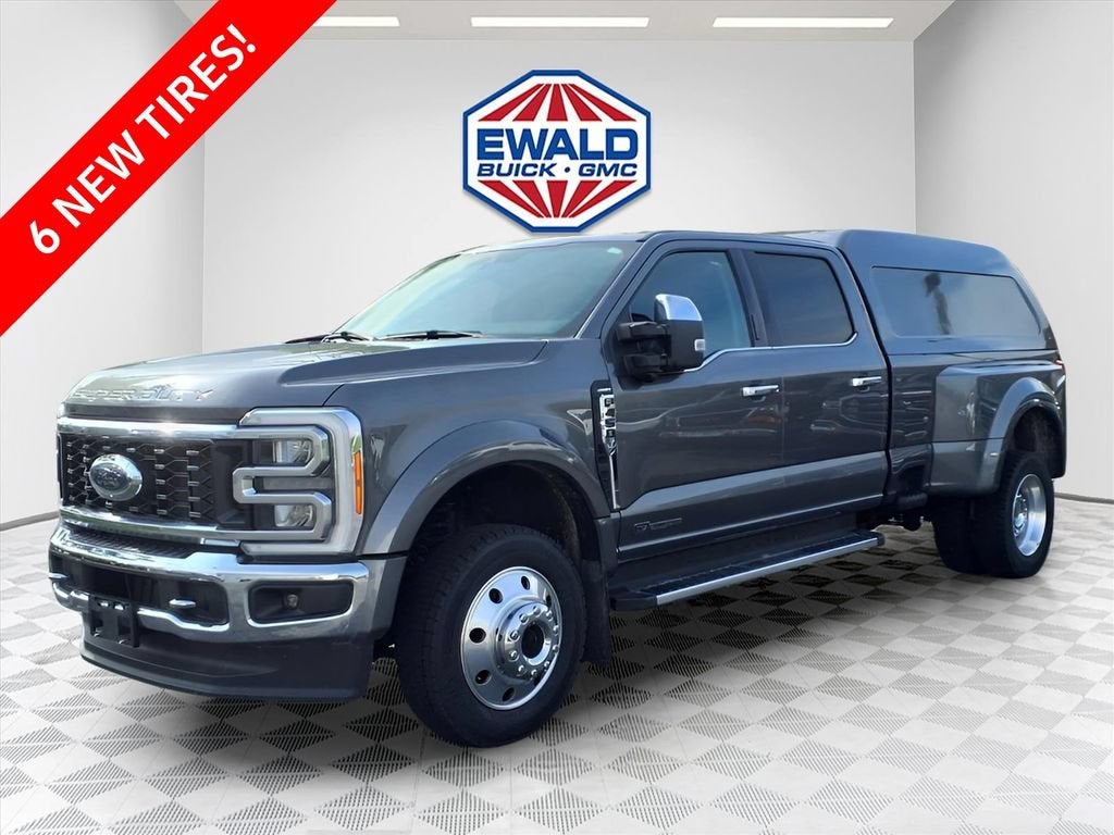 2023 Ford F-450 LARIAT