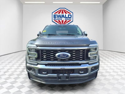2023 Ford F-450 LARIAT