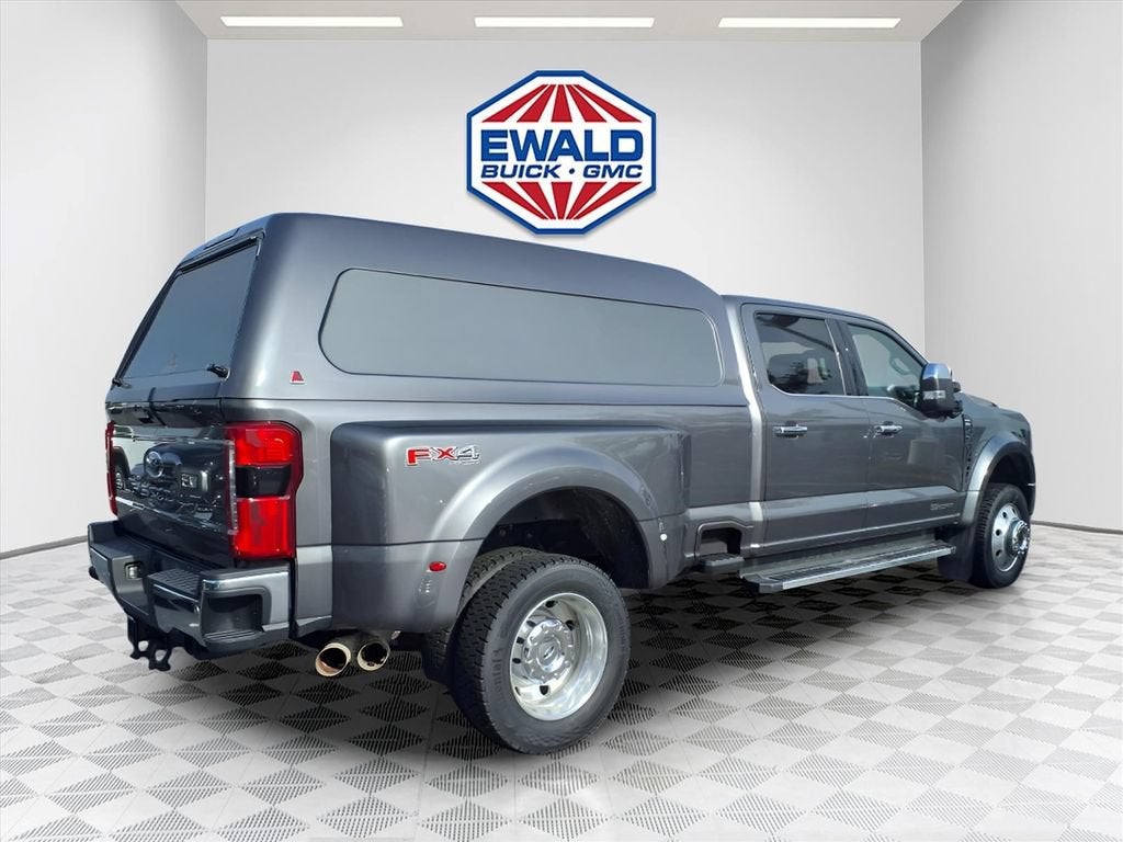 2023 Ford F-450 LARIAT
