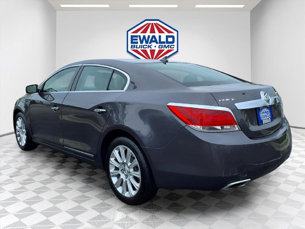 Used 2013 Buick LaCrosse Leather with VIN 1G4GC5E32DF229641 for sale in Menomonee Falls, WI