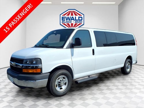 2015 Chevrolet Express Passenger 3500 LT