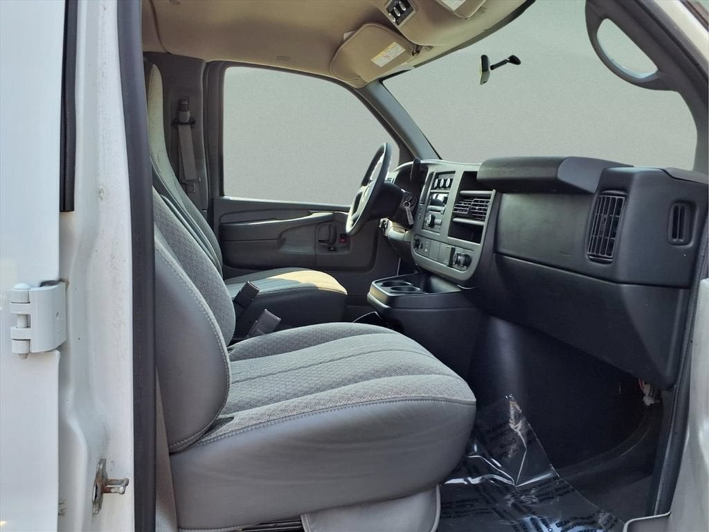 2015 Chevrolet Express Passenger 3500 LT