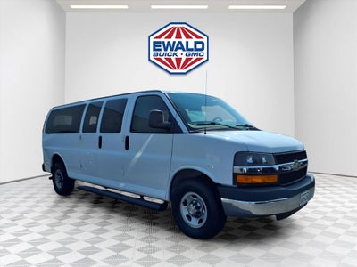 2015 Chevrolet Express Passenger 3500 LT