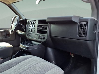 2015 Chevrolet Express Passenger 3500 LT