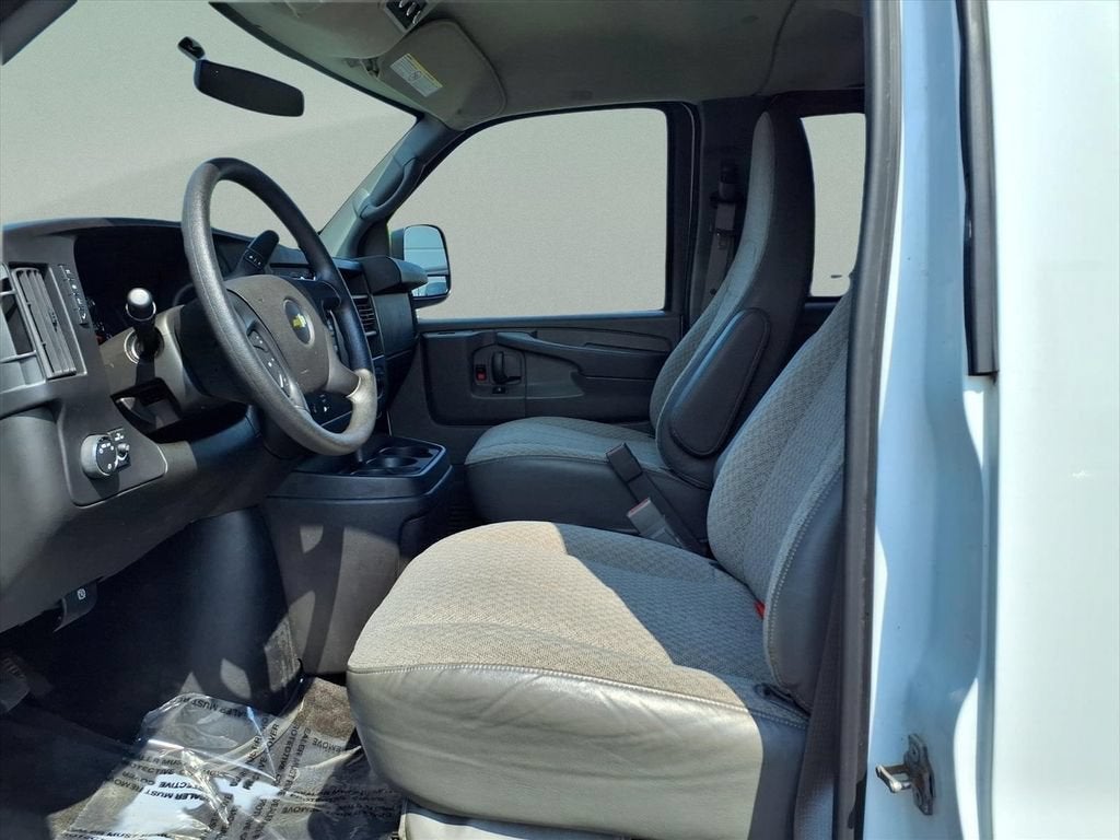 2015 Chevrolet Express Passenger 3500 LT
