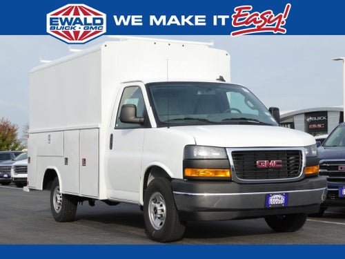 2025 GMC Savana Cutaway 3500 1WT