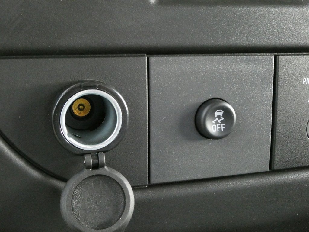 2025 GMC Savana Cutaway 3500 1WT