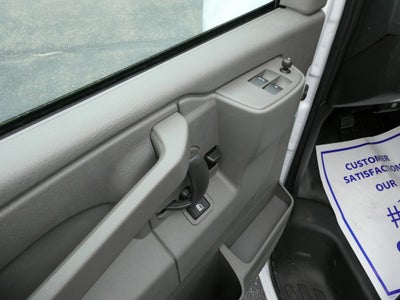 2025 GMC Savana Cutaway 3500 1WT