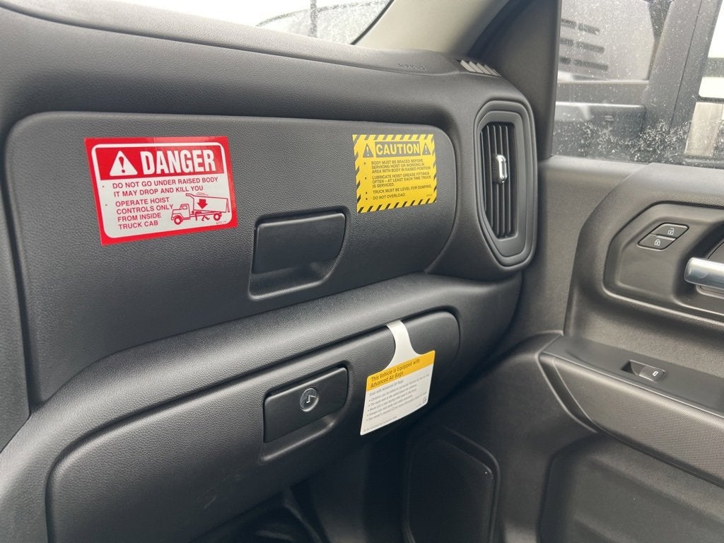 2026 GMC Sierra 3500 HD Chassis Cab Pro