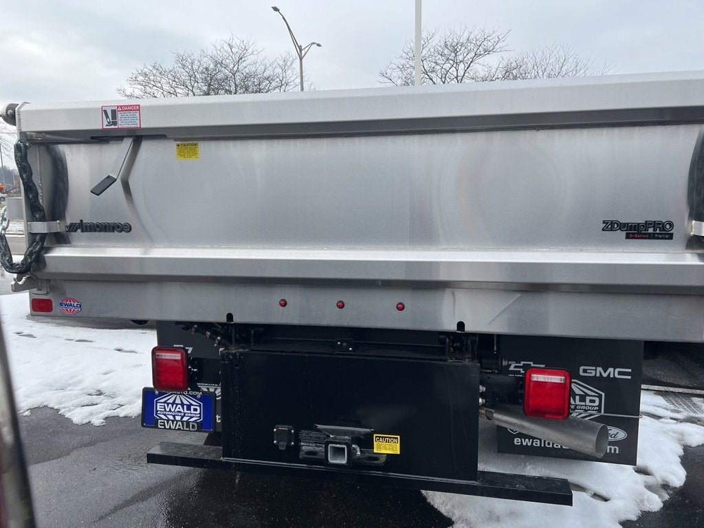 2026 GMC Sierra 3500 HD Chassis Cab Pro