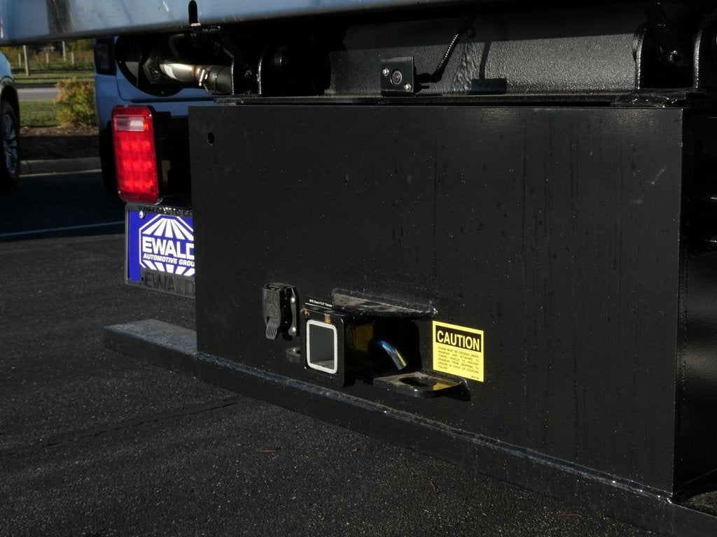 2025 GMC Sierra 3500 HD Chassis Cab Pro