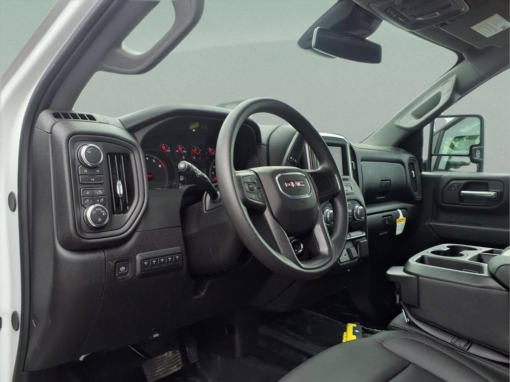 2026 GMC Sierra 3500 HD Chassis Cab Pro