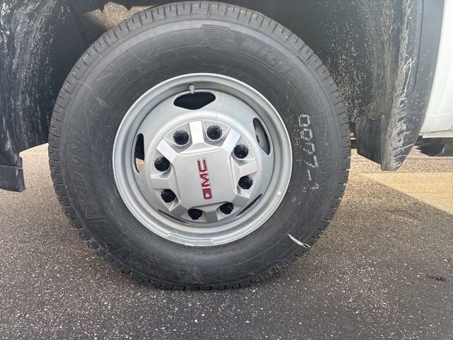 2026 GMC Sierra 3500 HD Chassis Cab Pro