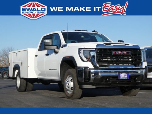 2025 GMC Sierra 3500 HD Chassis Cab Pro
