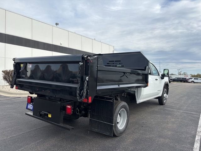 2026 GMC Sierra 3500 HD Chassis Cab Pro