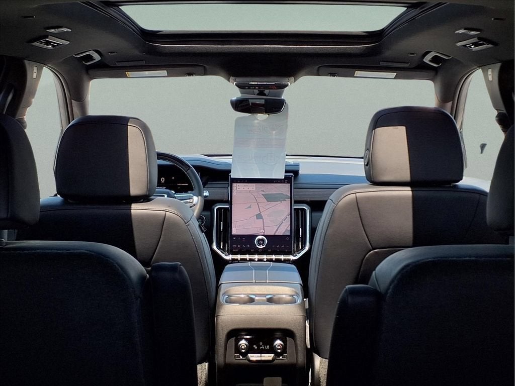 2027 GMC Acadia Denali