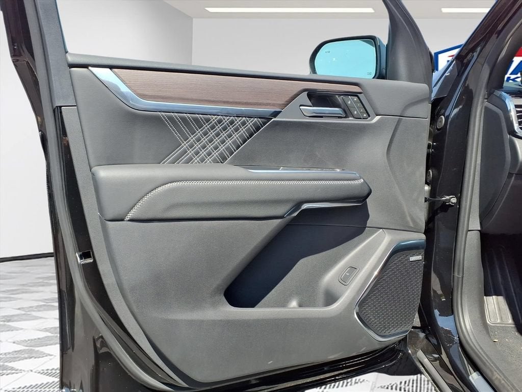 2027 GMC Acadia Denali