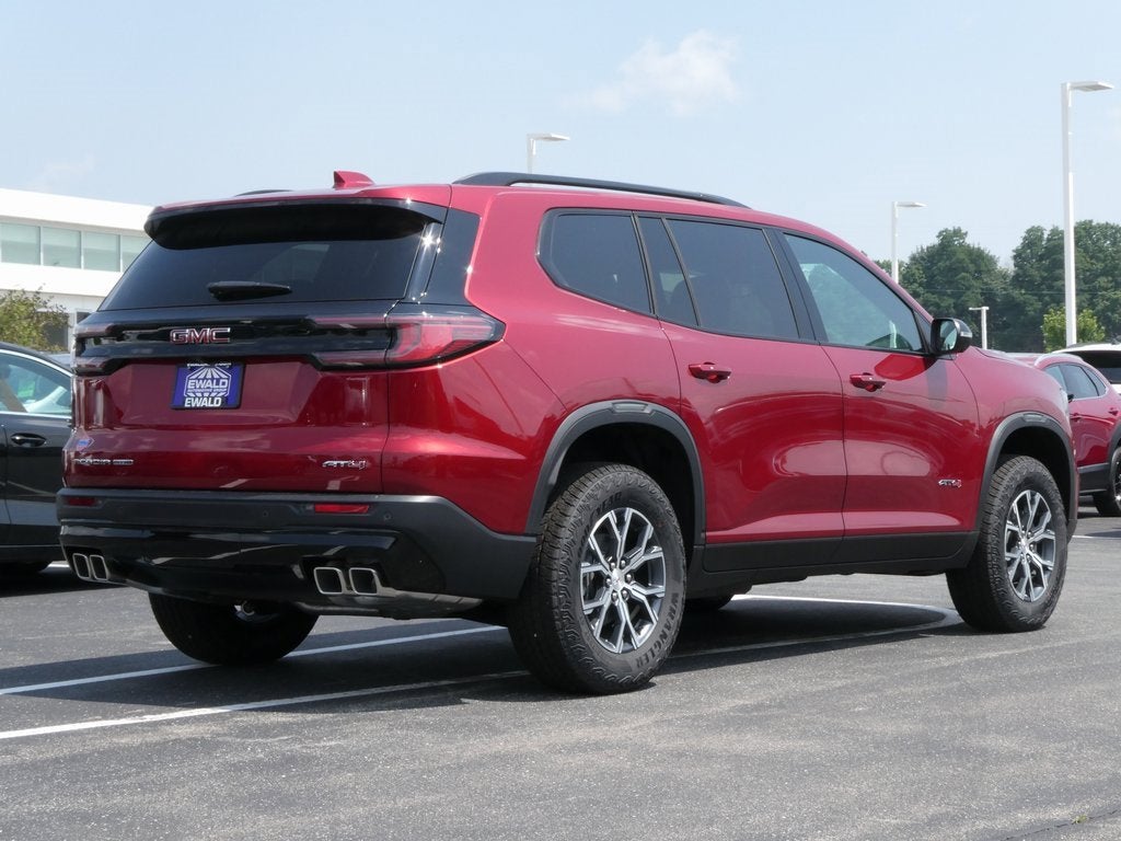 2025 GMC Acadia AT4