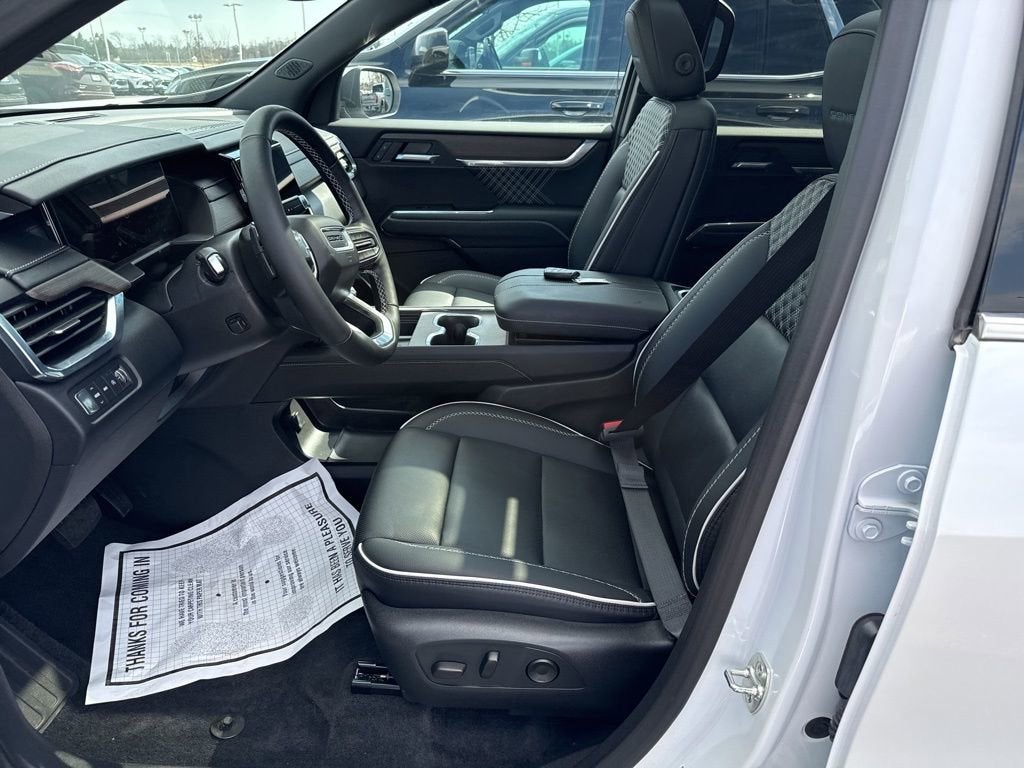 2025 GMC Acadia Denali