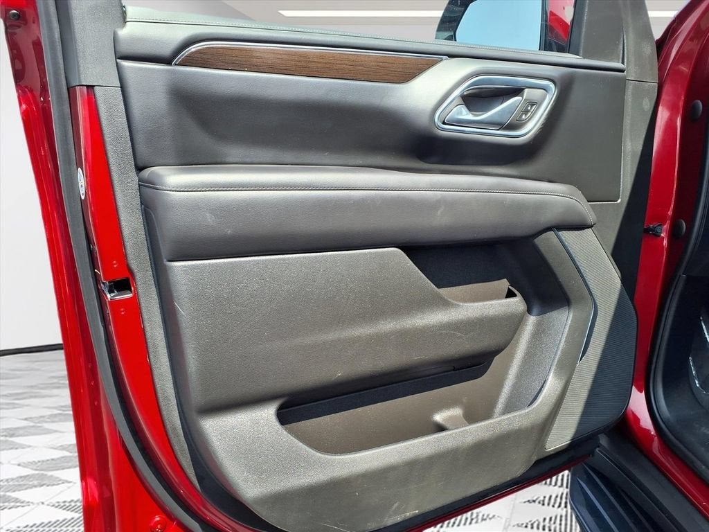 2023 GMC Yukon SLE