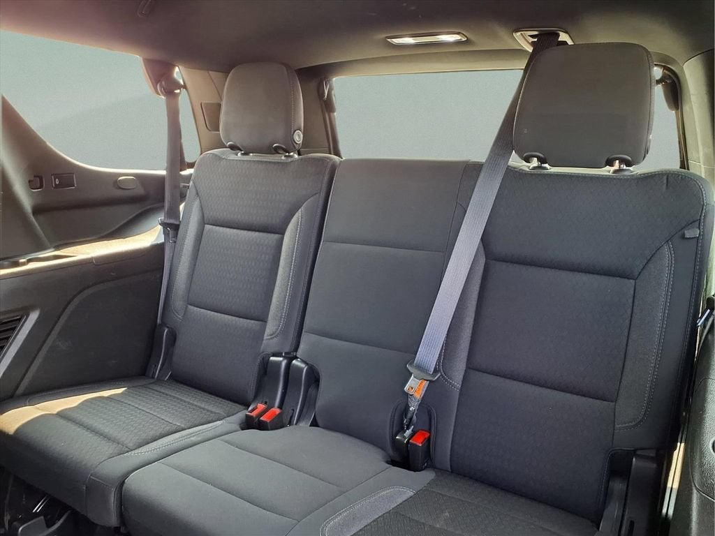 2023 GMC Yukon SLE