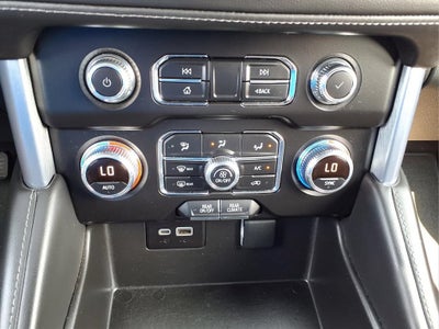 2023 GMC Yukon SLE