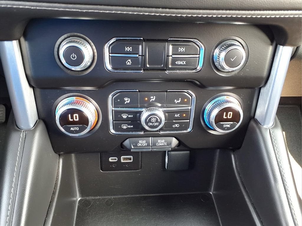 2023 GMC Yukon SLE