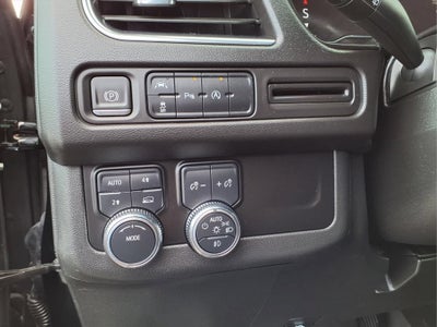 2024 GMC Yukon XL SLE
