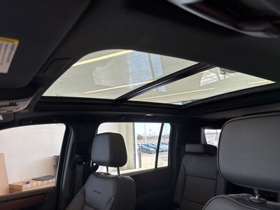 2025 GMC Yukon XL Denali