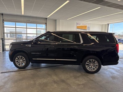 2025 GMC Yukon XL Denali