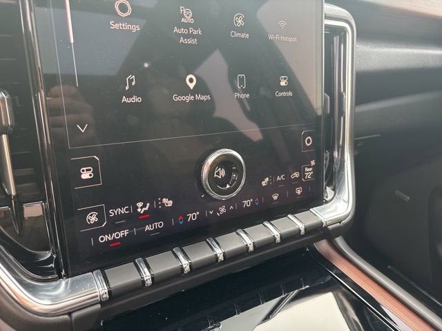 2025 GMC Yukon XL Denali