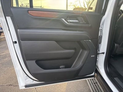 2025 GMC Yukon XL Denali