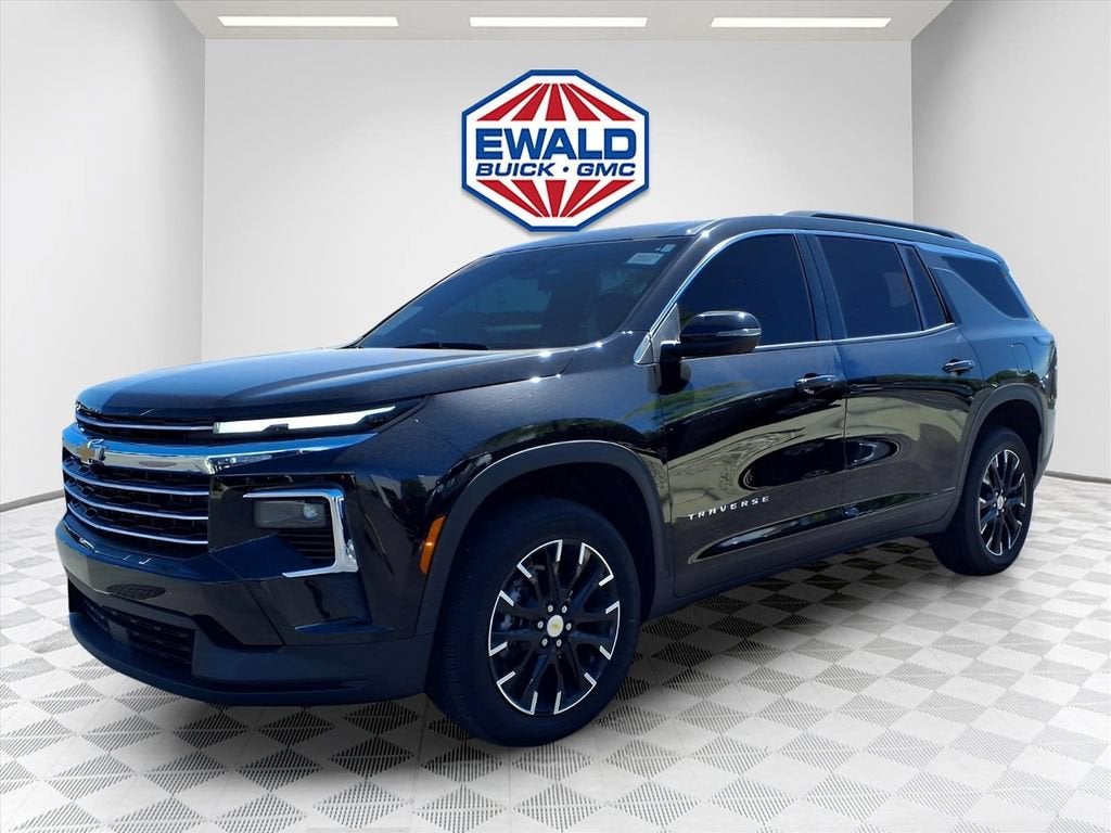 2024 Chevrolet Traverse LT