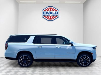 2023 Chevrolet Suburban RST