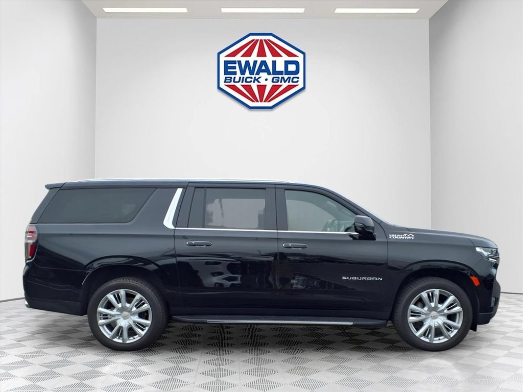 2021 Chevrolet Suburban High Country