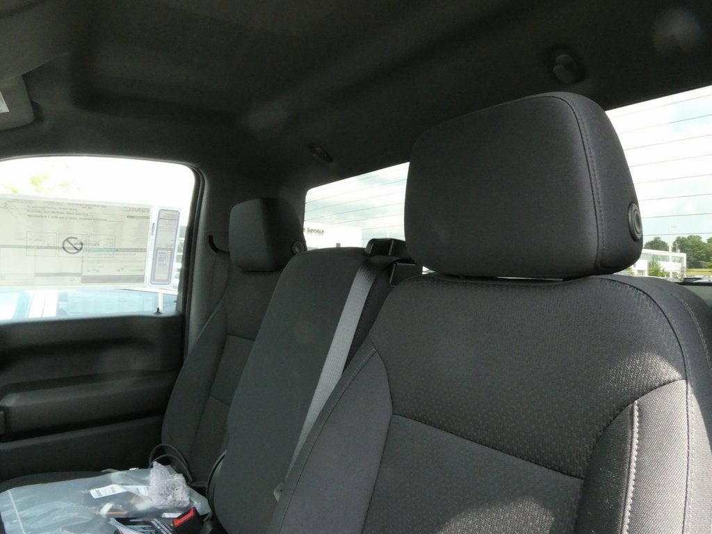 2025 GMC Sierra 3500 HD Pro