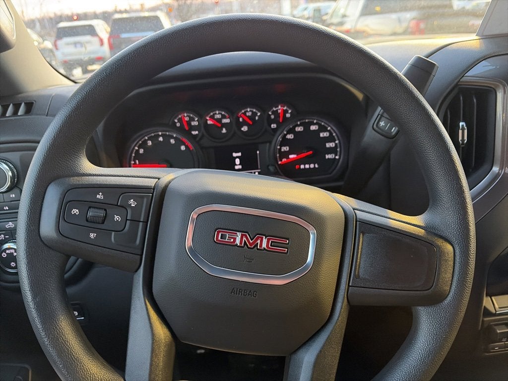 2025 GMC Sierra 2500 HD Pro