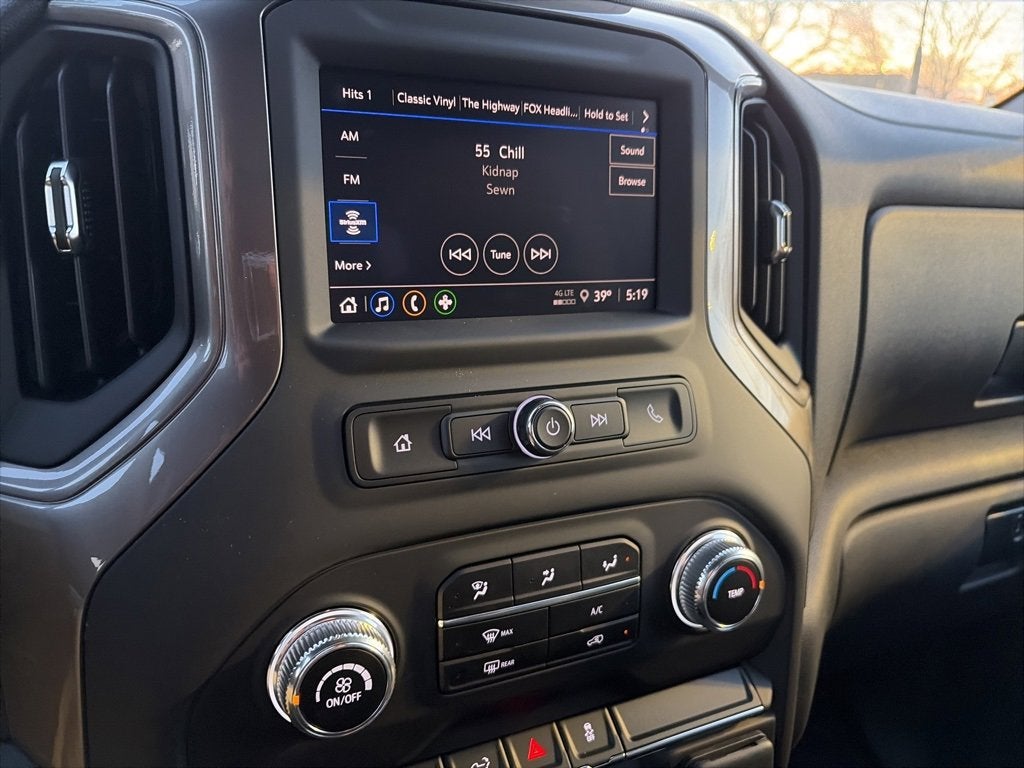 2025 GMC Sierra 2500 HD Pro