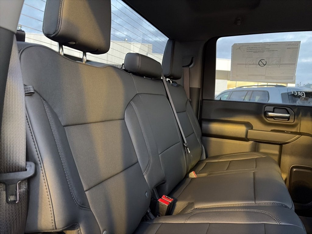 2025 GMC Sierra 2500 HD Pro