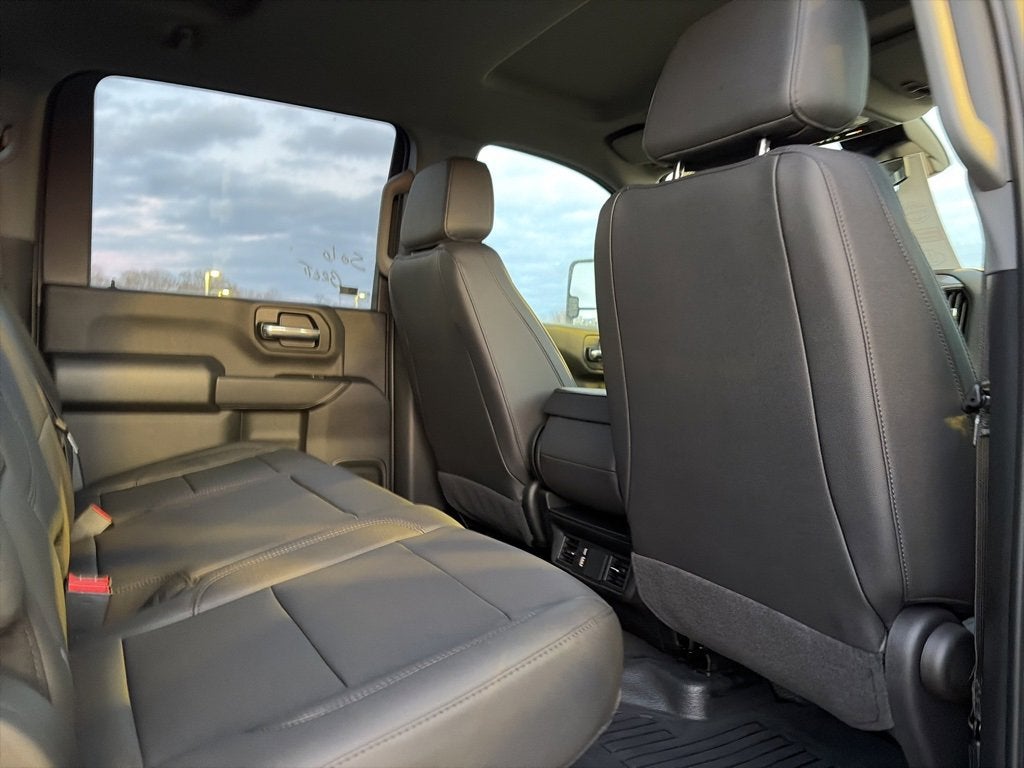 2025 GMC Sierra 2500 HD Pro