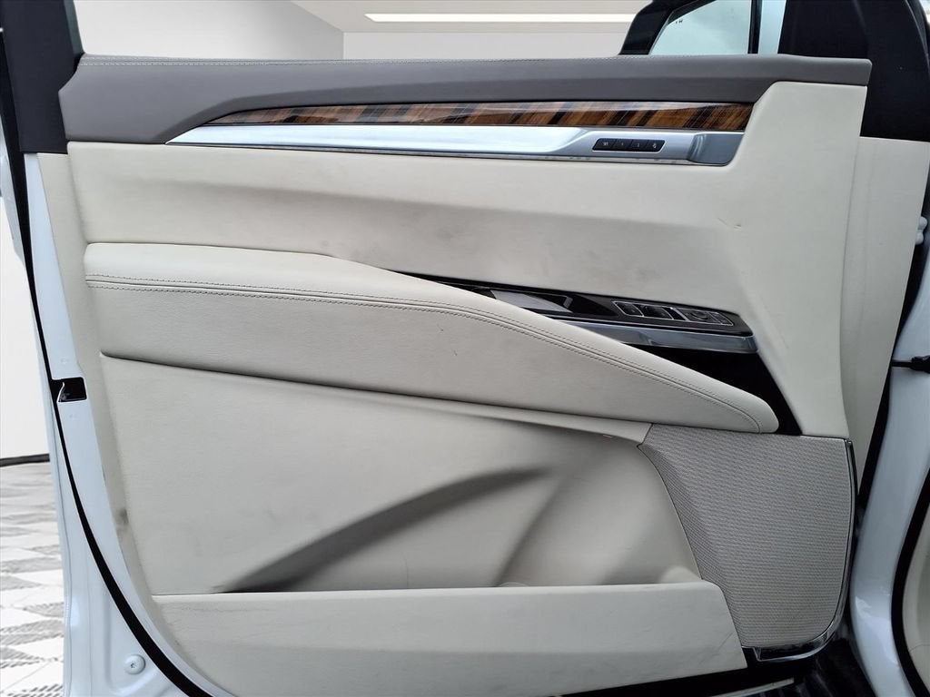 2025 Cadillac Escalade ESV Premium Luxury Platinum